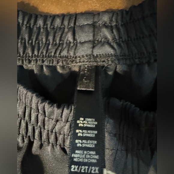 SKIMS TRACK DOLPHIN SHORT size 2X - Picture 6 of 7